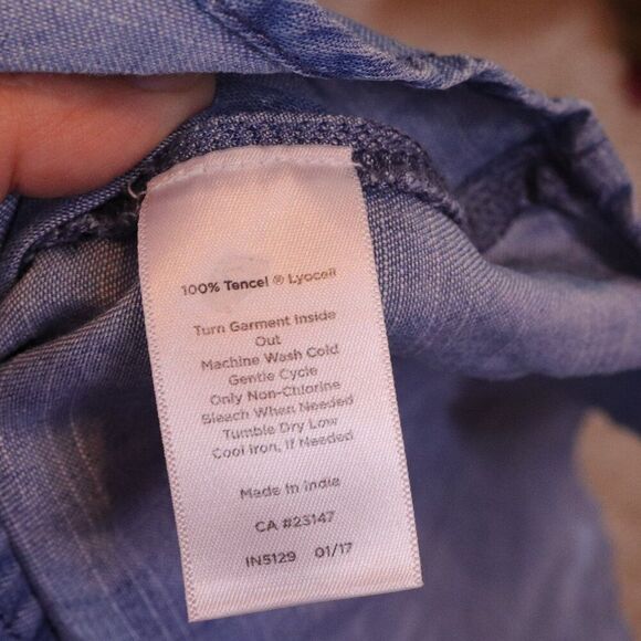 Talbots | Chambray Sleeveless Top Medium - Picture 6 of 6